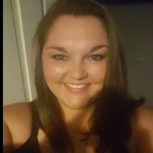 Meet your Posher, Alexandrea